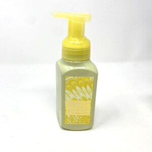 Bath & Body Works Sunshine & Lemons Gentle Foaming Hand Soap 8.75 Ounce